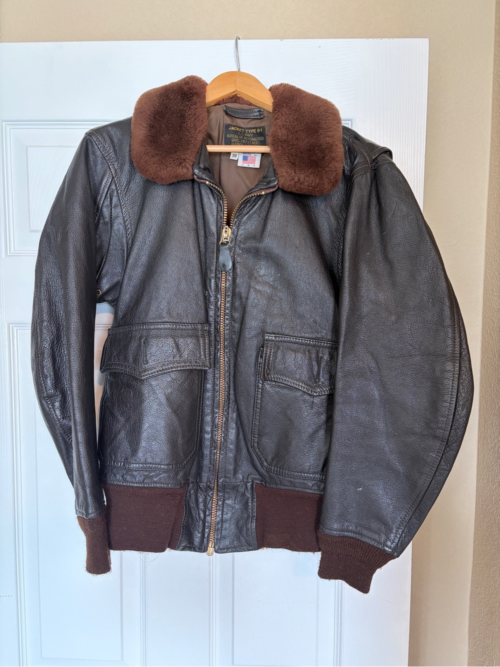 Vintage Avirex G-1 US Navy Leather Flight Jacket Size 38 Aviator Made USA